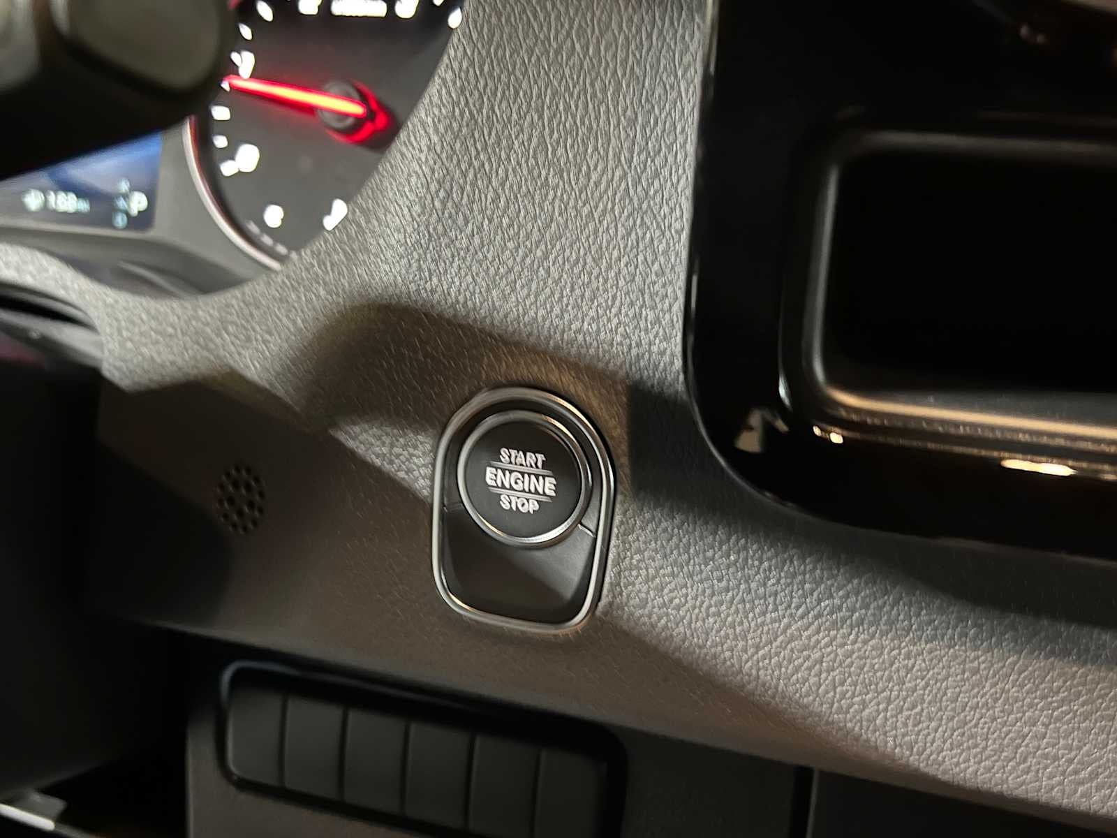 2025 Mercedes-Benz Sprinter 2500 Standard Roof I4 Diesel HO 144" AWD