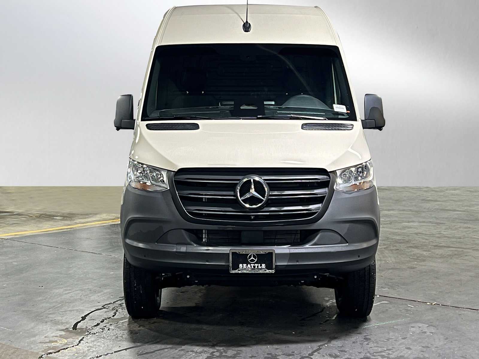 2025 Mercedes-Benz Sprinter 2500 Standard Roof I4 Diesel HO 144" AWD