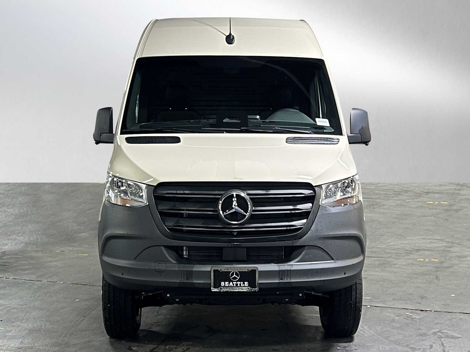 2025 Mercedes-Benz Sprinter 2500 Standard Roof I4 Diesel HO 144" AWD