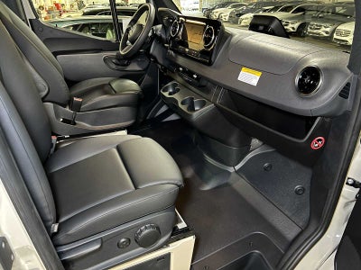 2025 Mercedes-Benz Sprinter 2500 Standard Roof I4 Diesel HO 144" AWD