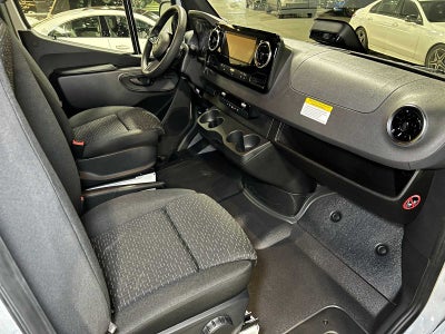 2026 Mercedes-Benz Sprinter 2500 High Roof I4 Diesel HO 170" RWD