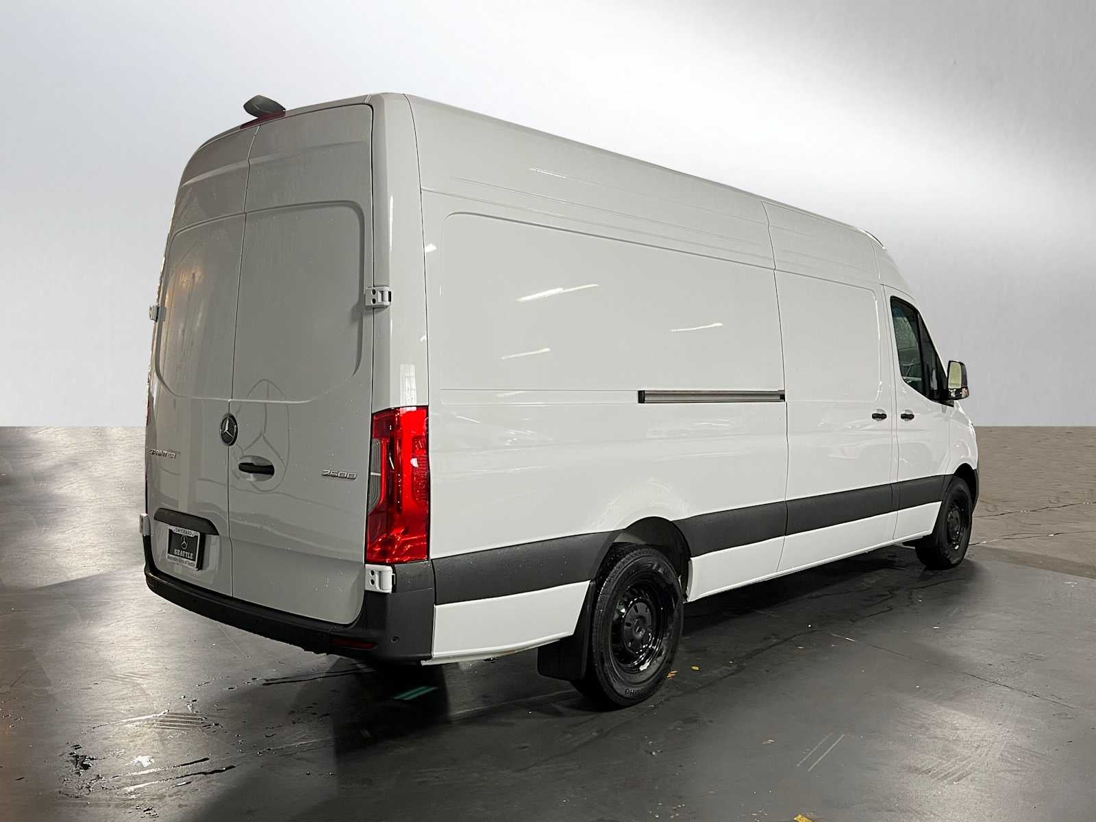 2024 Mercedes-Benz Sprinter 2500 High Roof I4 Diesel HO 170" RWD