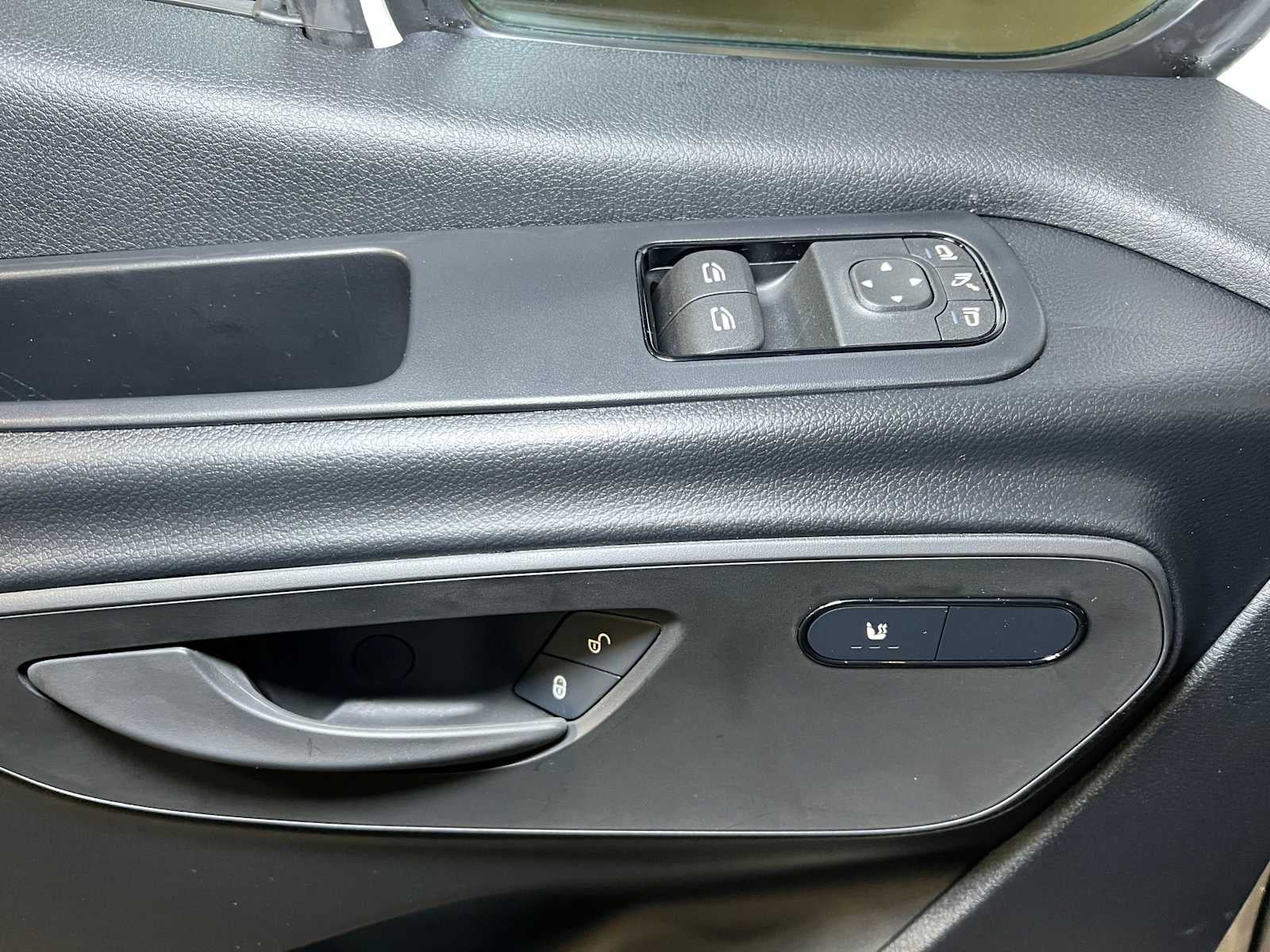 2025 Mercedes-Benz Sprinter 2500 High Roof I4 Diesel HO 170" RWD