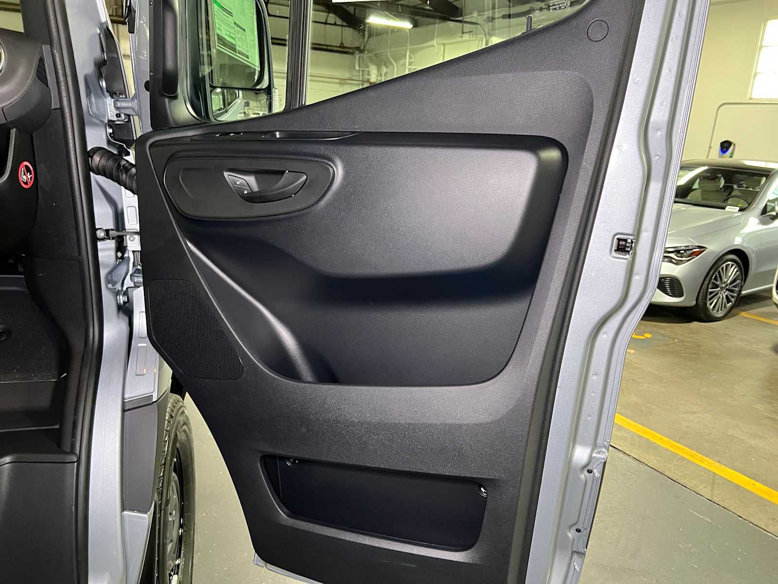 2025 Mercedes-Benz Sprinter 2500 High Roof I4 Diesel HO 170" AWD