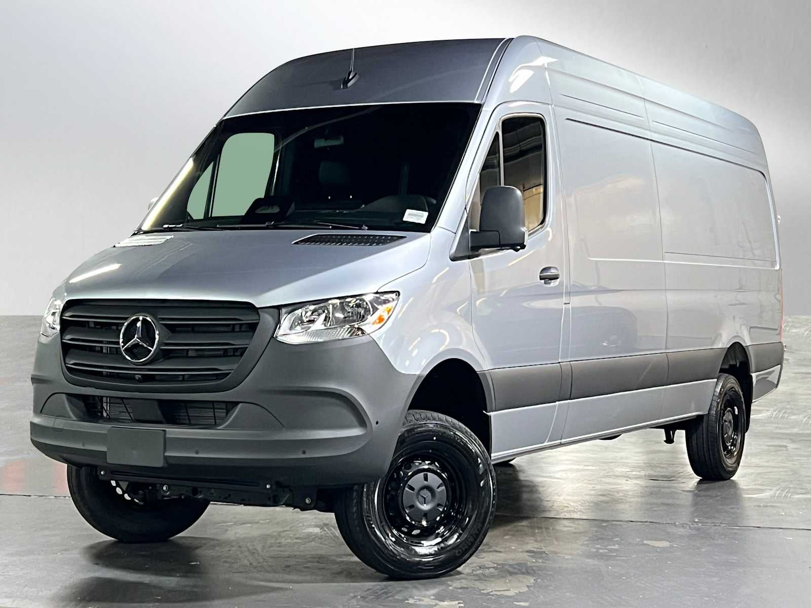 2025 Mercedes-Benz Sprinter 2500 High Roof I4 Diesel HO 170" AWD
