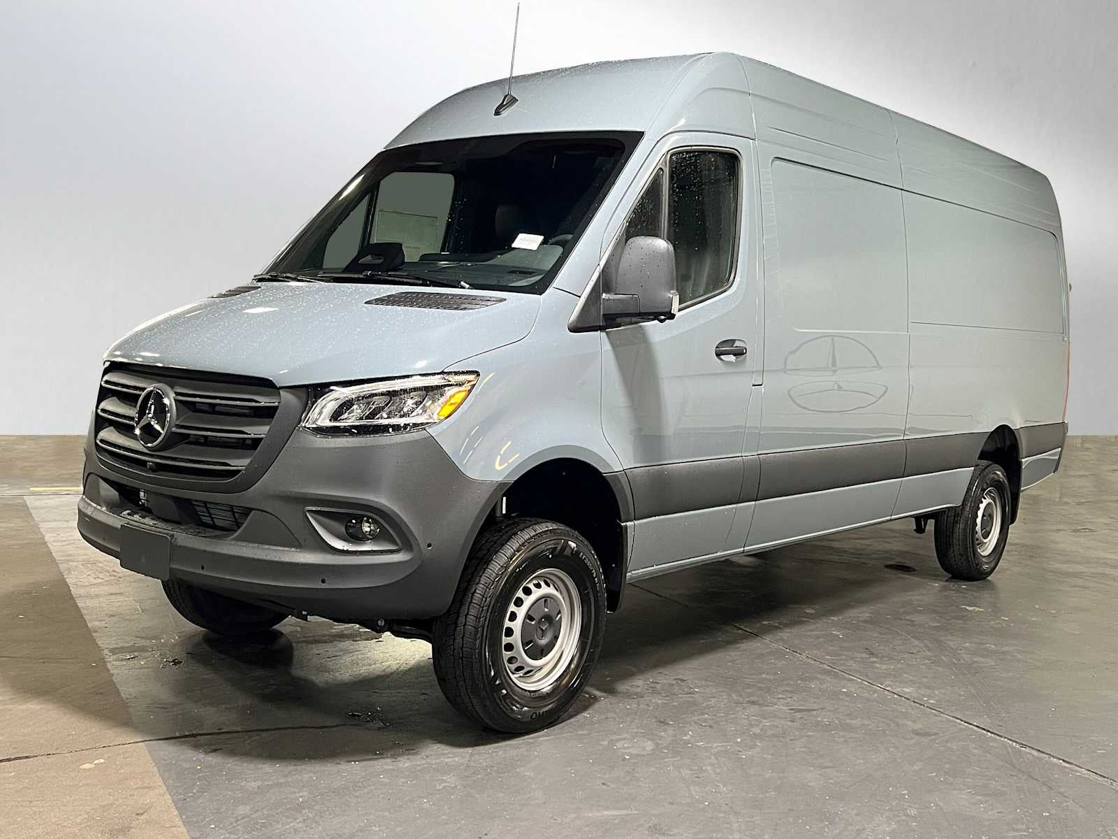 2026 Mercedes-Benz Sprinter 2500 High Roof I4 Diesel HO 170" AWD