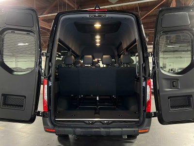 2025 Mercedes-Benz Sprinter 2500 Standard Roof I4 Diesel 144" RWD