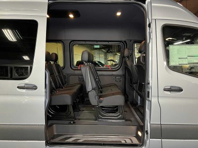 2025 Mercedes-Benz Sprinter 2500 Standard Roof I4 Diesel HO 144" RWD