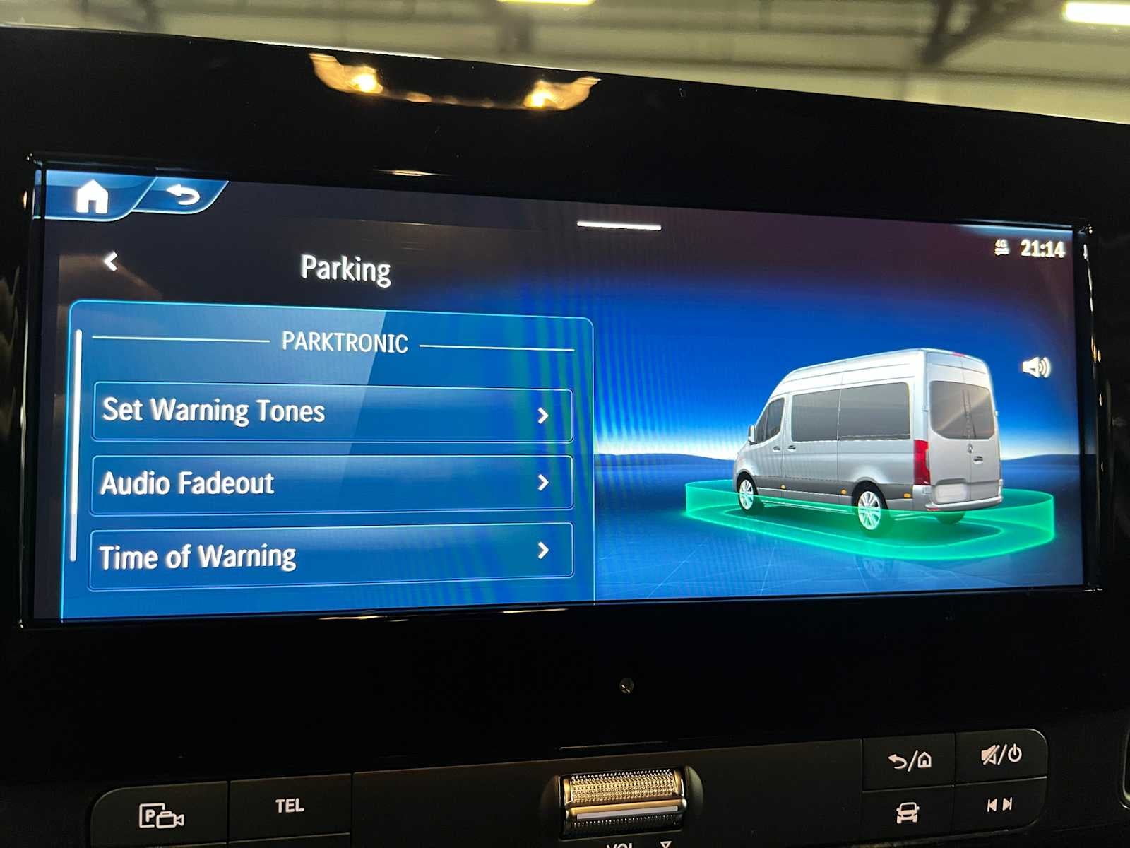 2025 Mercedes-Benz Sprinter 2500 Standard Roof I4 Diesel HO 144" RWD