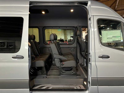 2025 Mercedes-Benz Sprinter 2500 Standard Roof I4 Diesel HO 144" RWD