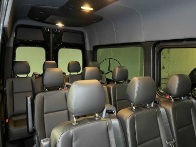 2025 Mercedes-Benz Sprinter 2500 Standard Roof I4 Diesel HO 144" RWD