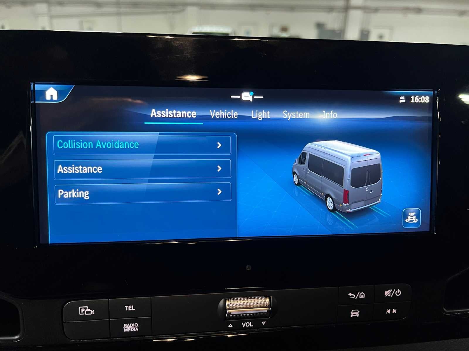 2025 Mercedes-Benz Sprinter 2500 Standard Roof I4 Diesel HO 144" RWD