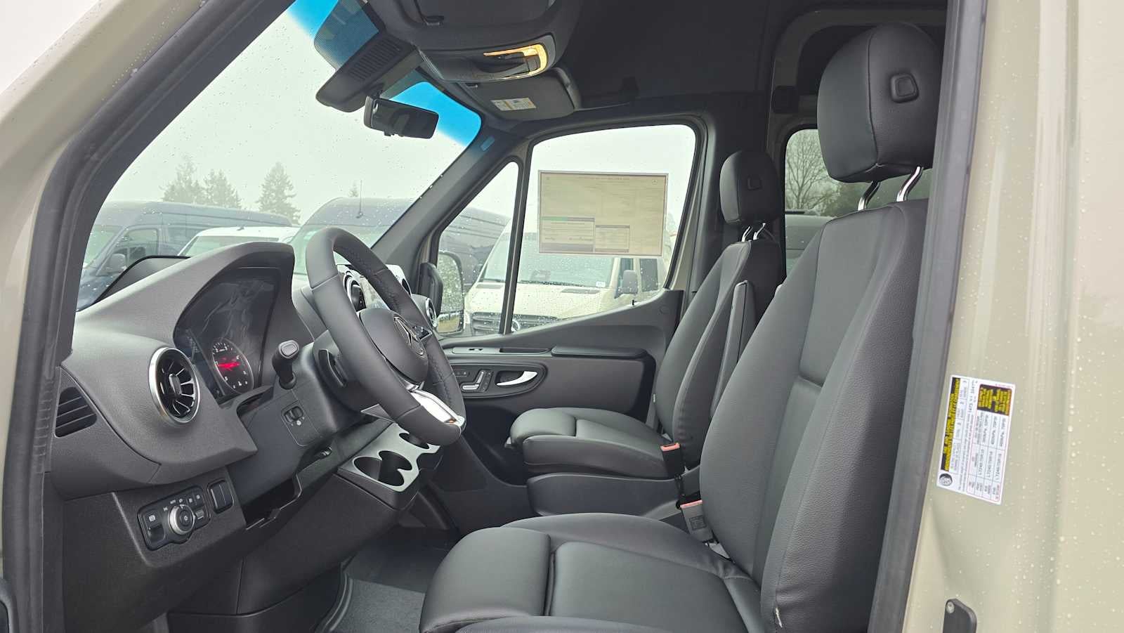 2026 Mercedes-Benz Sprinter 2500 Standard Roof I4 Diesel HO 144" AWD