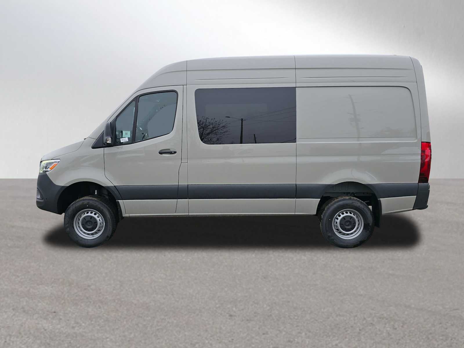 2026 Mercedes-Benz Sprinter 2500 Standard Roof I4 Diesel HO 144" AWD
