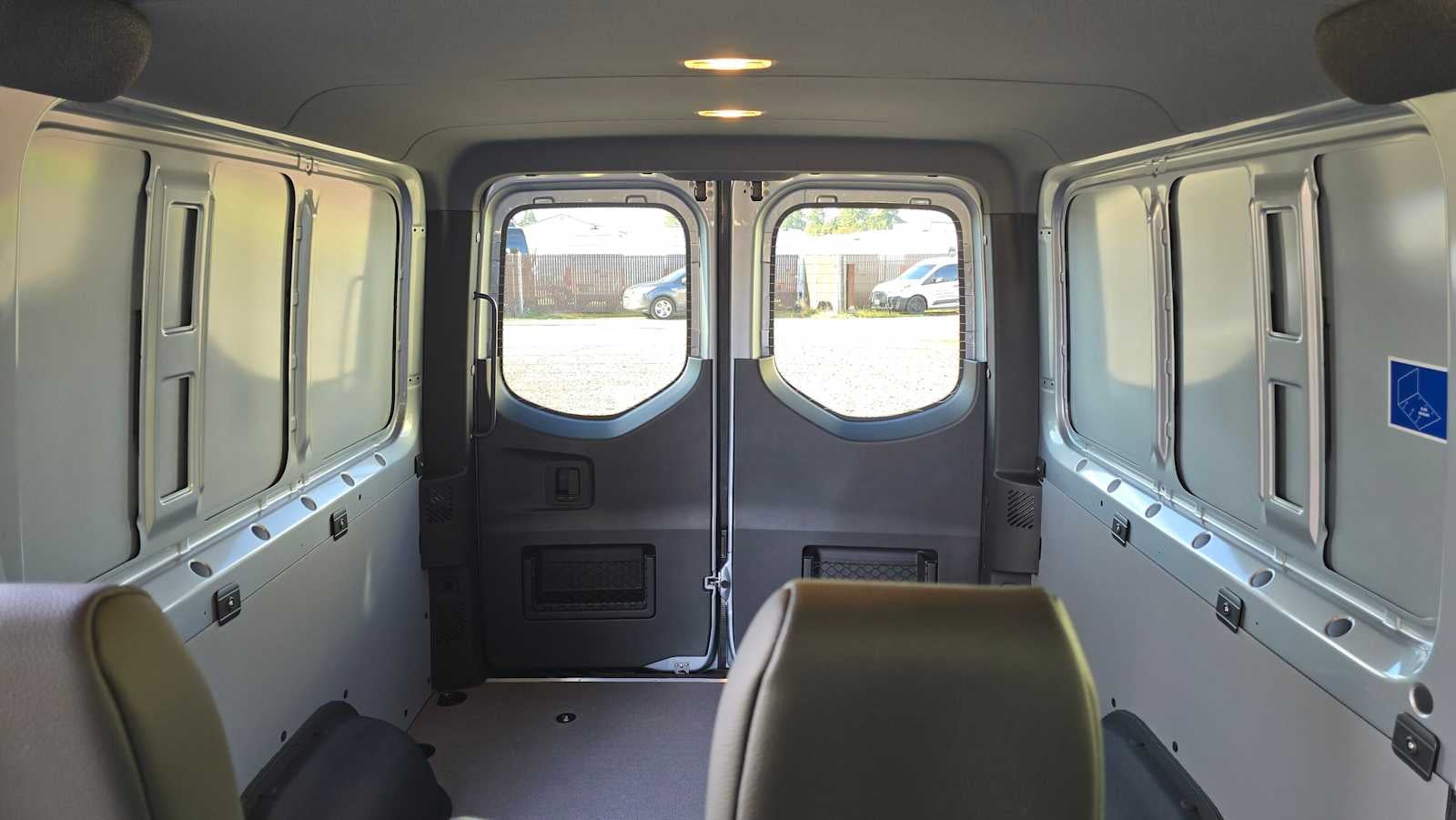 2026 Mercedes-Benz Sprinter 2500 Standard Roof I4 Diesel HO 144" AWD