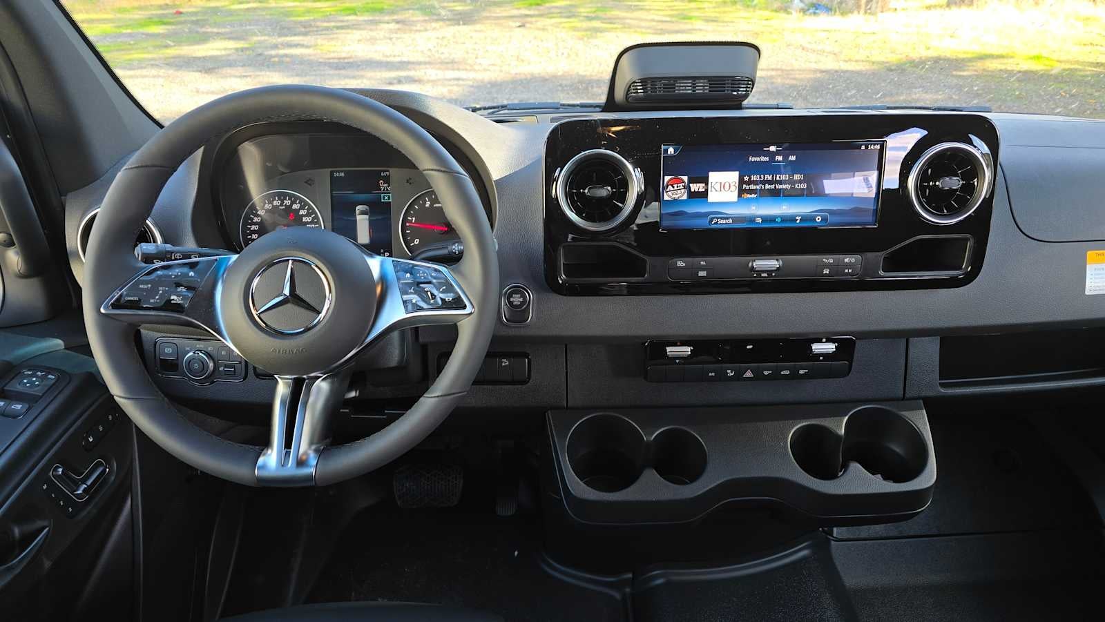 2026 Mercedes-Benz Sprinter 2500 Standard Roof I4 Diesel HO 144" AWD