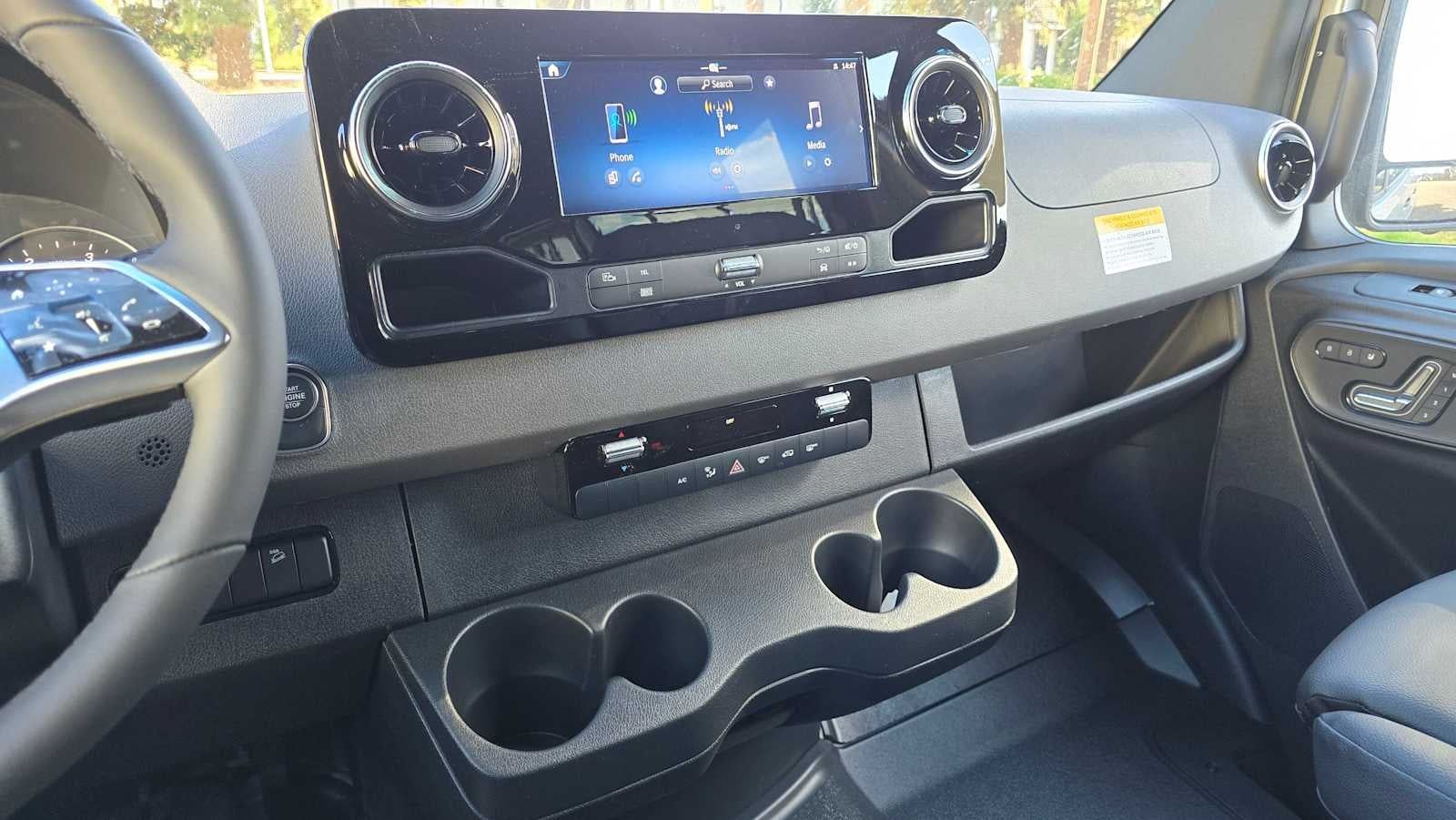 2026 Mercedes-Benz Sprinter 2500 Standard Roof I4 Diesel HO 144" AWD