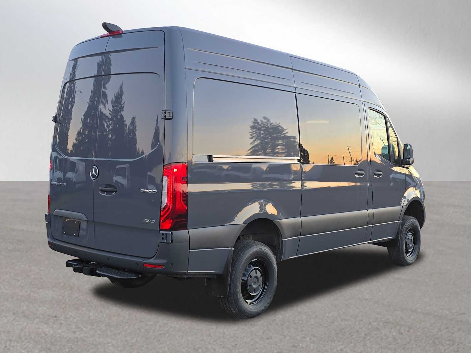 2026 Mercedes-Benz Sprinter 2500 Standard Roof I4 Diesel HO 144" AWD