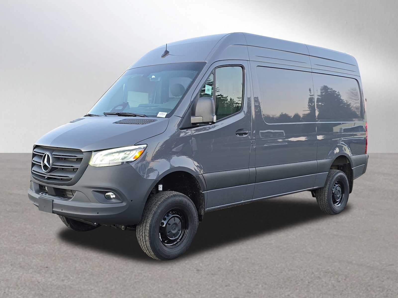 2026 Mercedes-Benz Sprinter 2500 Standard Roof I4 Diesel HO 144" AWD