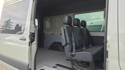 2026 Mercedes-Benz Sprinter 2500 Standard Roof I4 Diesel HO 144" AWD