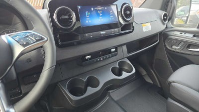 2026 Mercedes-Benz Sprinter 2500 Standard Roof I4 Diesel HO 144" AWD