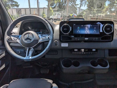 2025 Mercedes-Benz Sprinter 2500 Standard Roof I4 Diesel HO 144" AWD