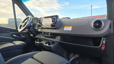 2026 Mercedes-Benz Sprinter 2500 Standard Roof I4 Diesel HO 144" AWD