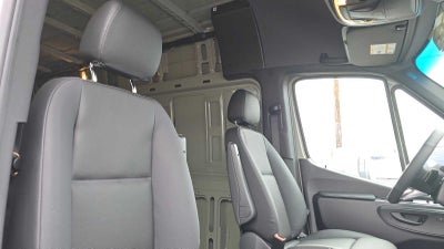 2026 Mercedes-Benz Sprinter 2500 Standard Roof I4 Diesel HO 144" AWD