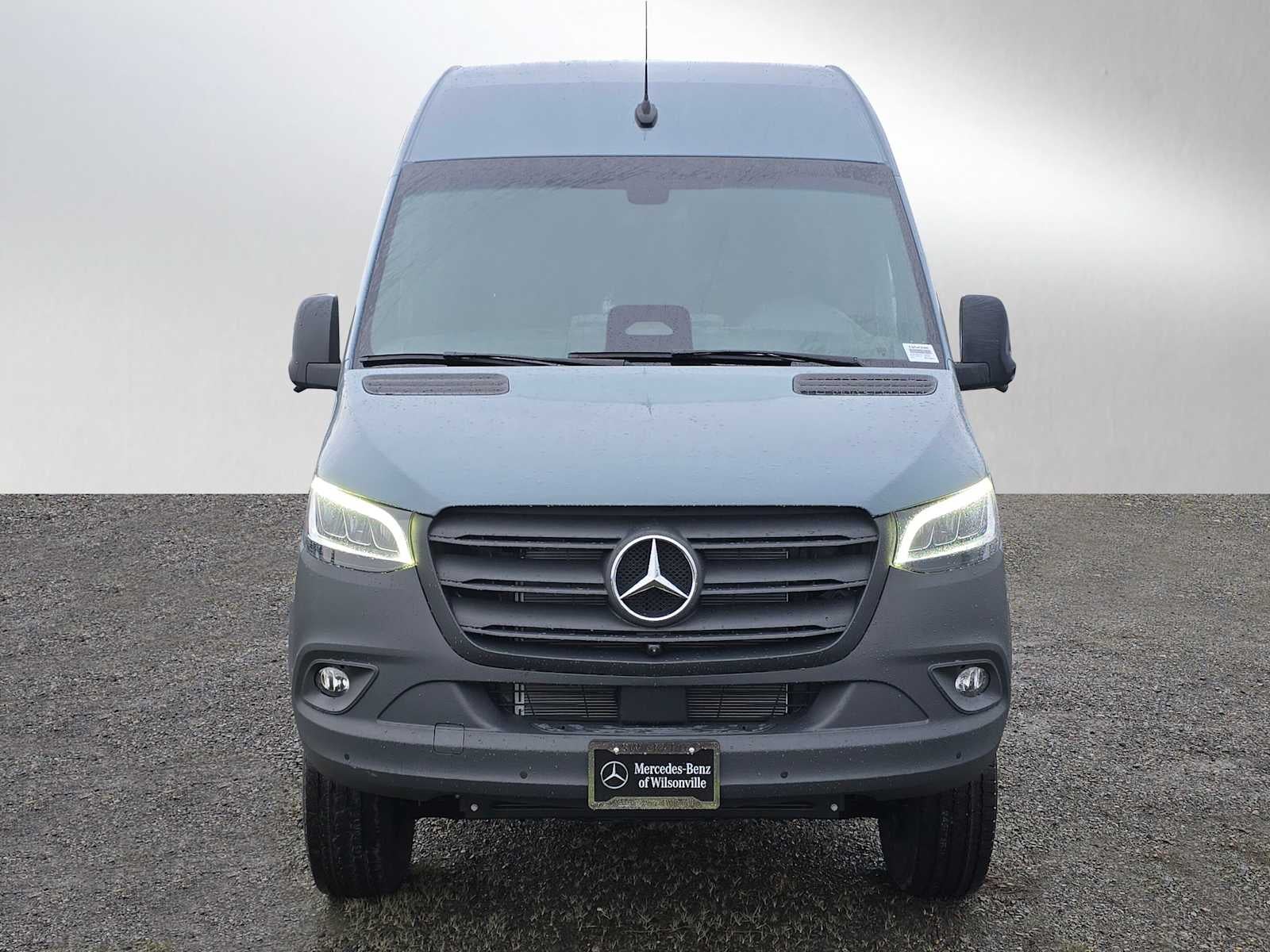 2026 Mercedes-Benz Sprinter 2500 Standard Roof I4 Diesel HO 144" AWD