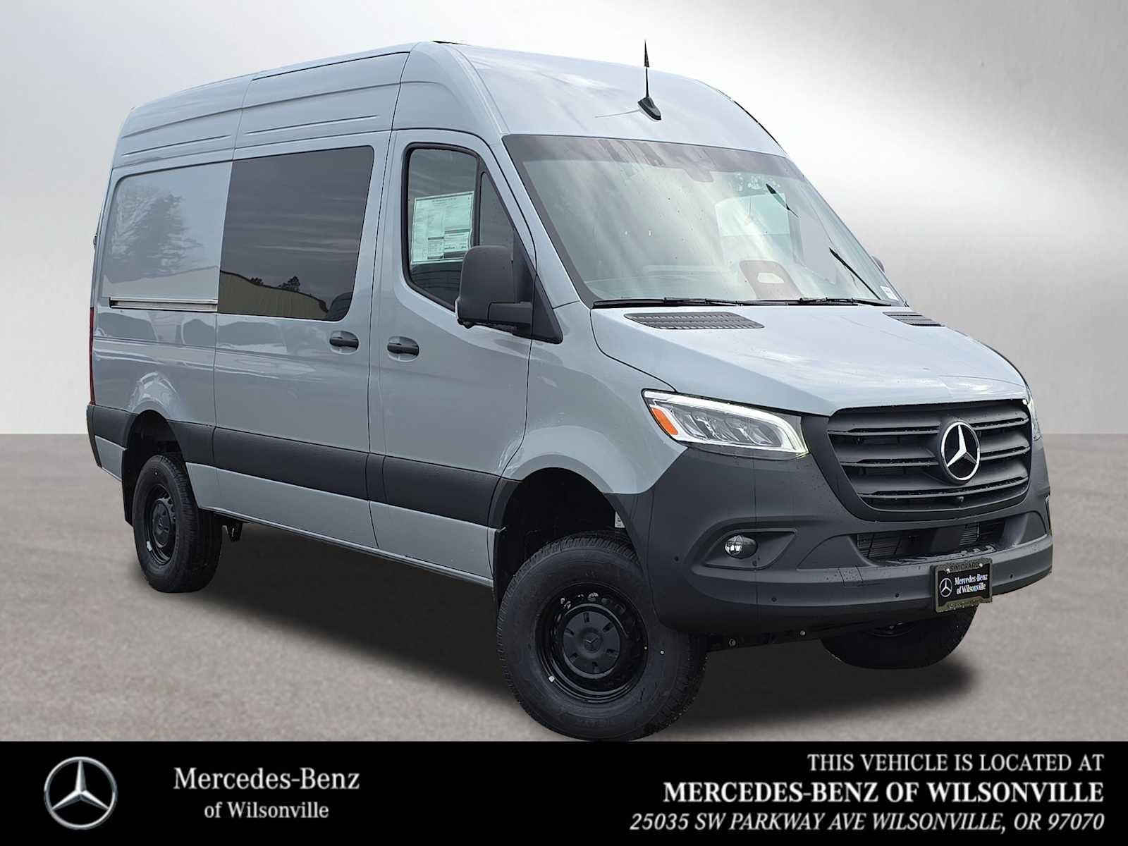 2026 Mercedes-Benz Sprinter 2500 Standard Roof I4 Diesel HO 144" AWD