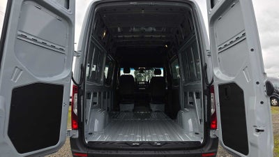 2026 Mercedes-Benz Sprinter 2500 Standard Roof I4 Diesel HO 144" AWD