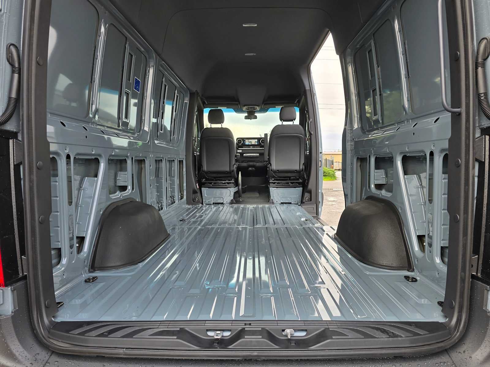 2026 Mercedes-Benz Sprinter 2500 Standard Roof I4 Diesel HO 144" AWD