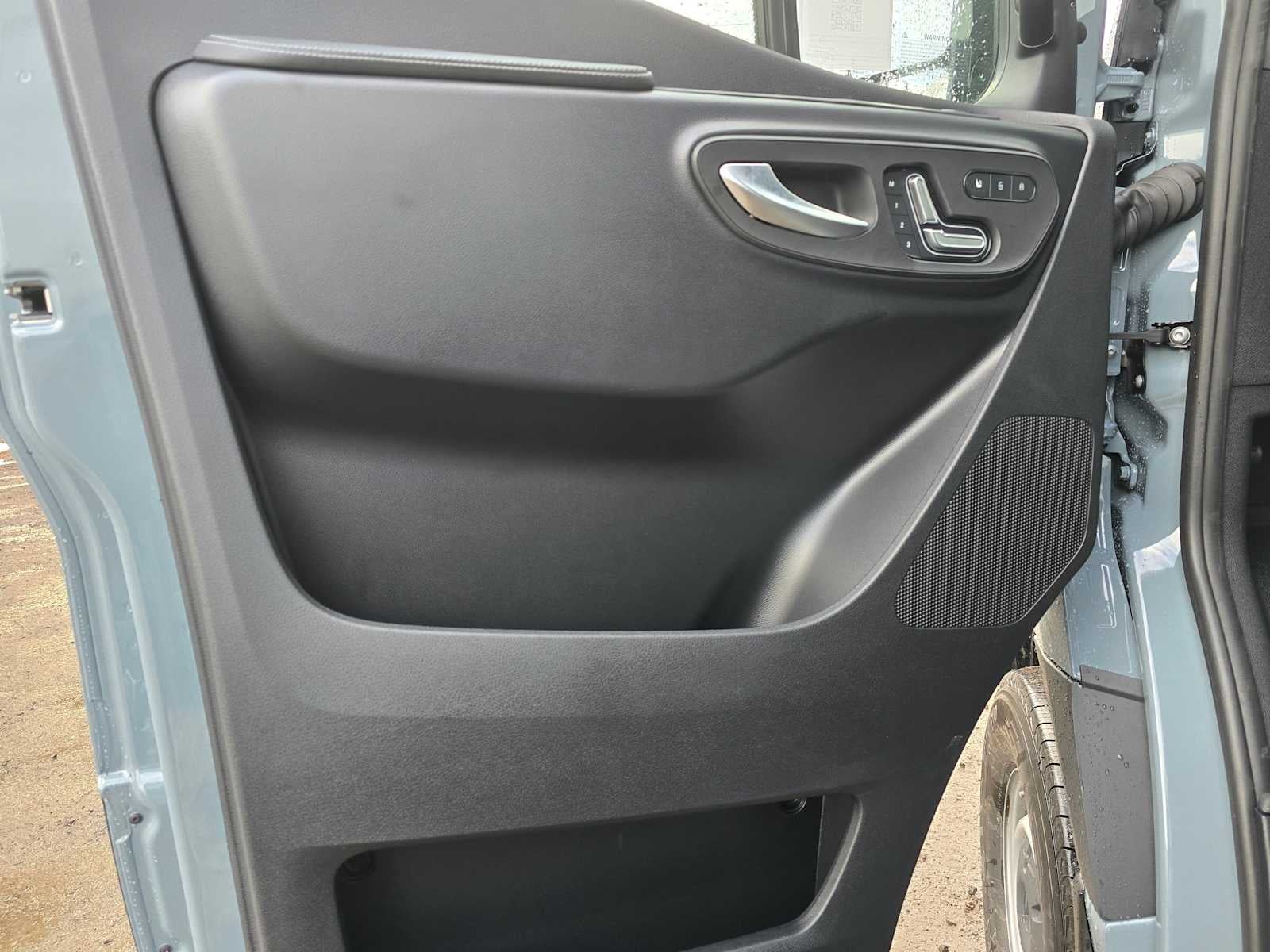 2026 Mercedes-Benz Sprinter 2500 Standard Roof I4 Diesel HO 144" AWD