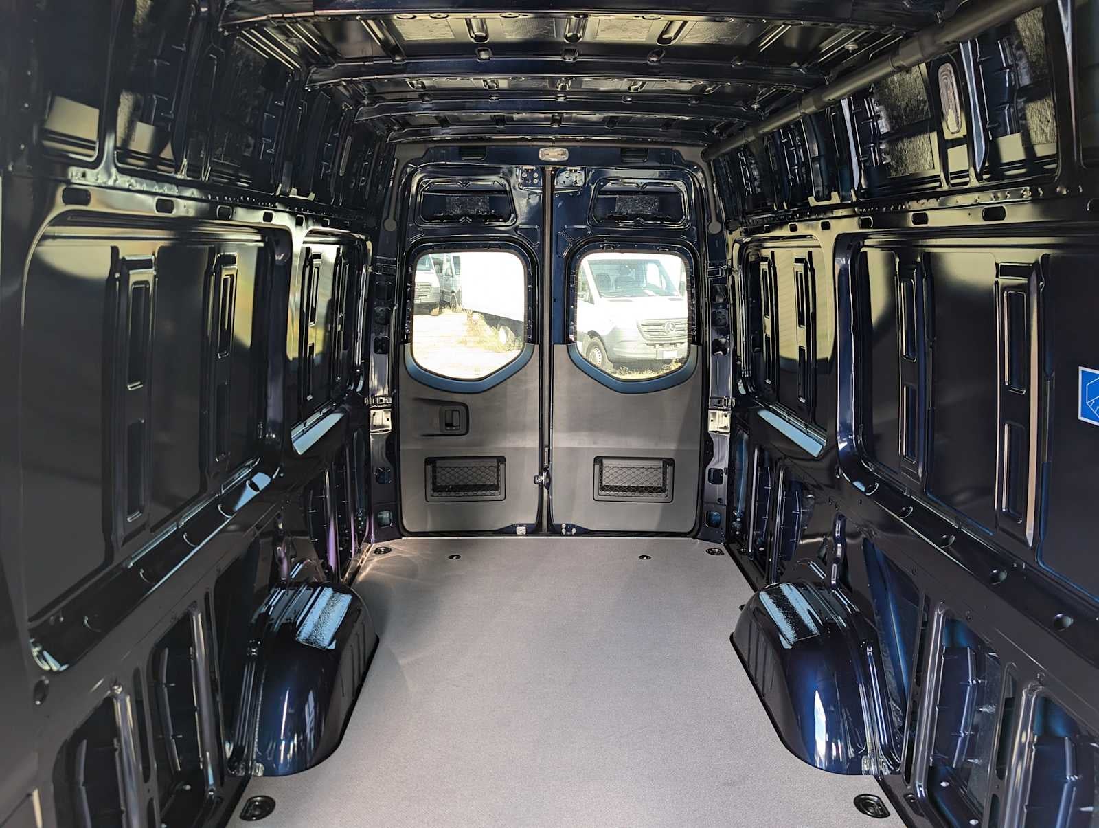 2025 Mercedes-Benz Sprinter 2500 High Roof I4 Diesel HO 170" AWD