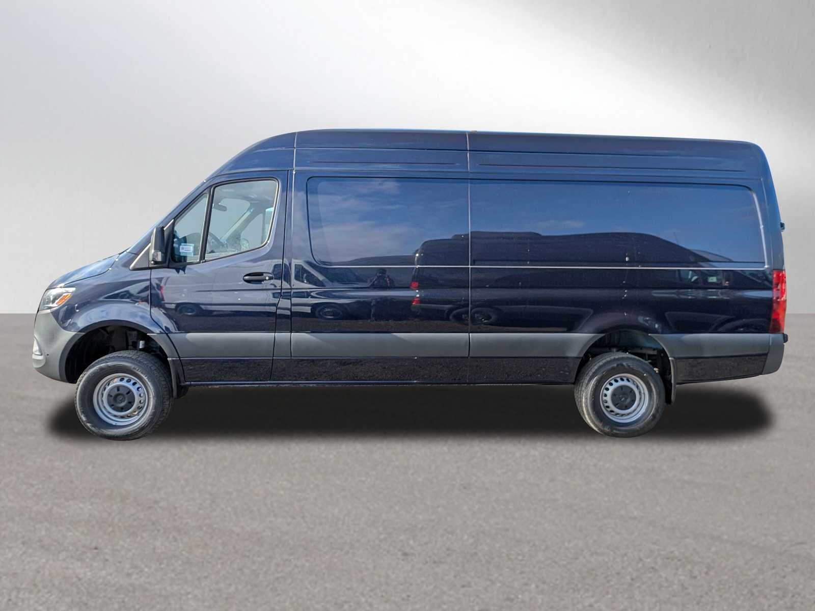 2025 Mercedes-Benz Sprinter 2500 High Roof I4 Diesel HO 170" AWD