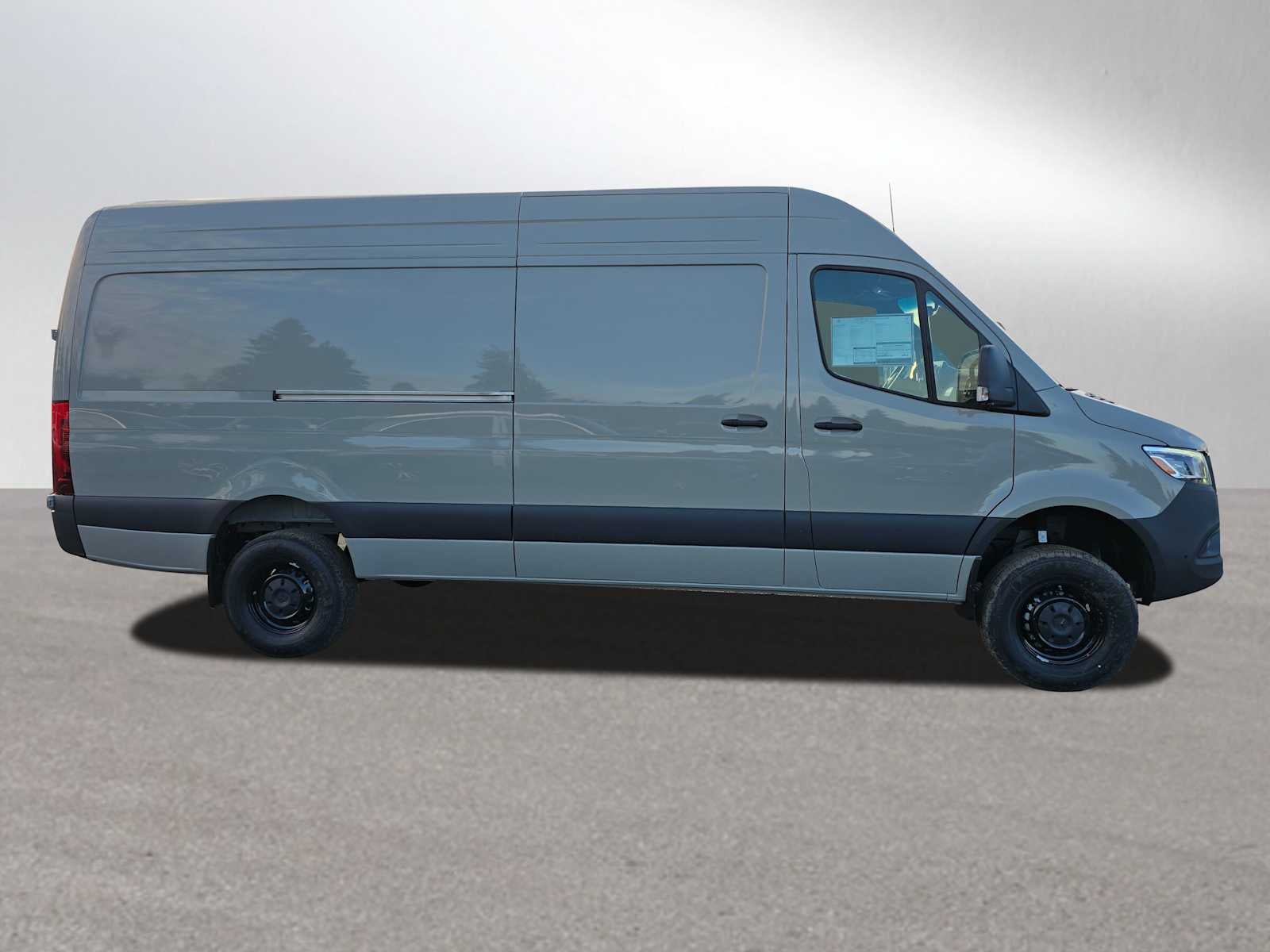 2026 Mercedes-Benz Sprinter 2500 High Roof I4 Diesel HO 170" AWD