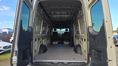 2026 Mercedes-Benz Sprinter 2500 High Roof I4 Diesel HO 170" AWD
