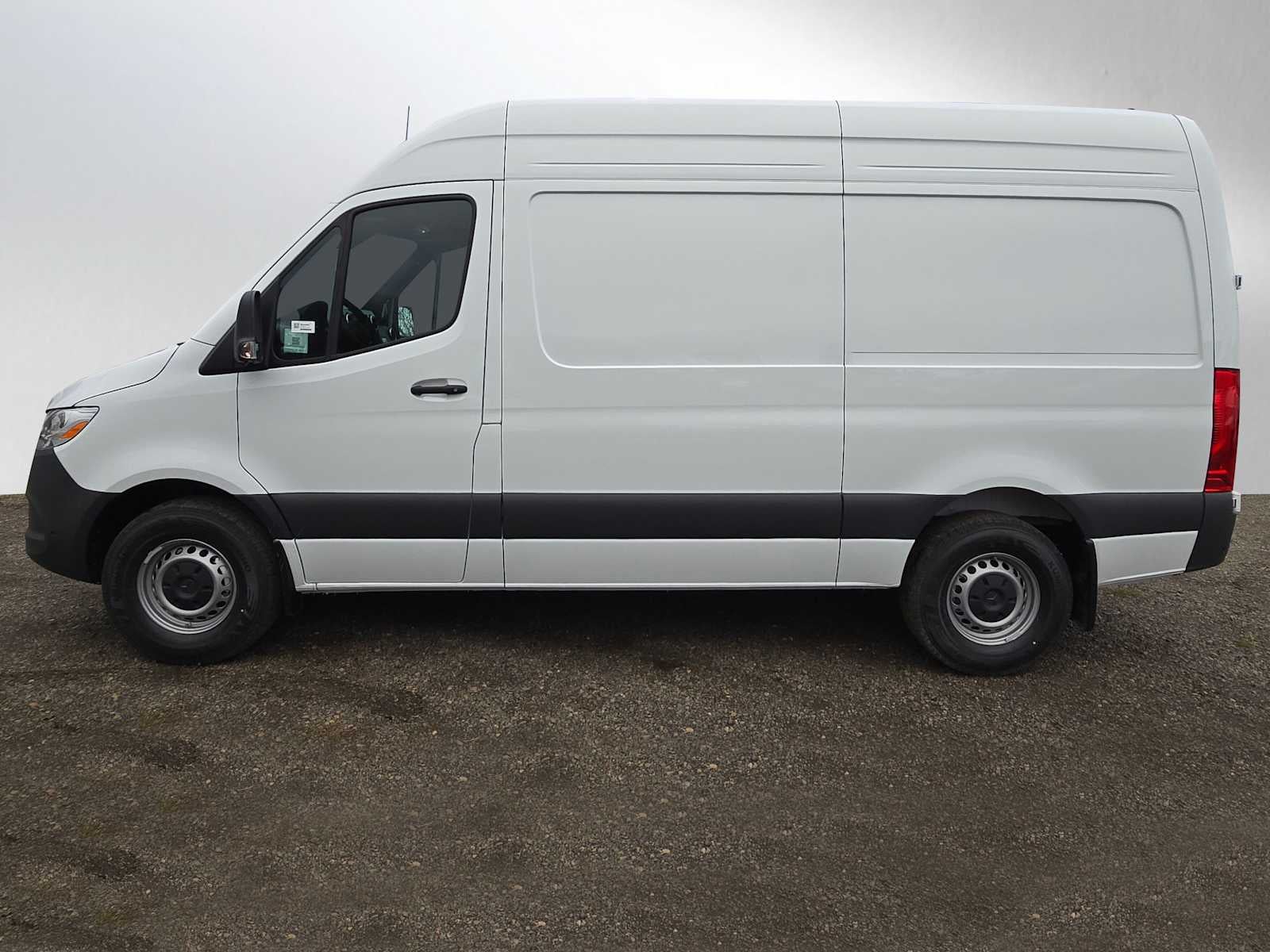 2025 Mercedes-Benz Sprinter 2500 Standard Roof I4 Diesel 144" RWD
