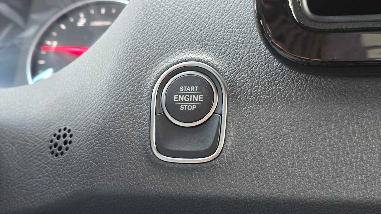 2025 Mercedes-Benz Sprinter 2500 Standard Roof I4 Diesel 144" RWD