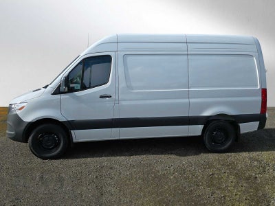 2025 Mercedes-Benz Sprinter 2500 Standard Roof I4 Diesel 144" RWD