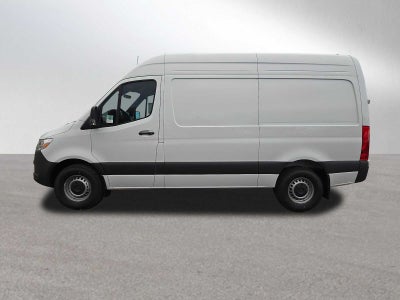 2026 Mercedes-Benz Sprinter 2500 Standard Roof I4 Diesel 144" RWD