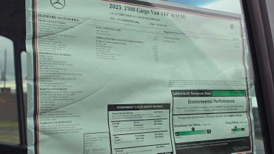 2025 Mercedes-Benz Sprinter 2500 Standard Roof I4 Diesel 144" RWD