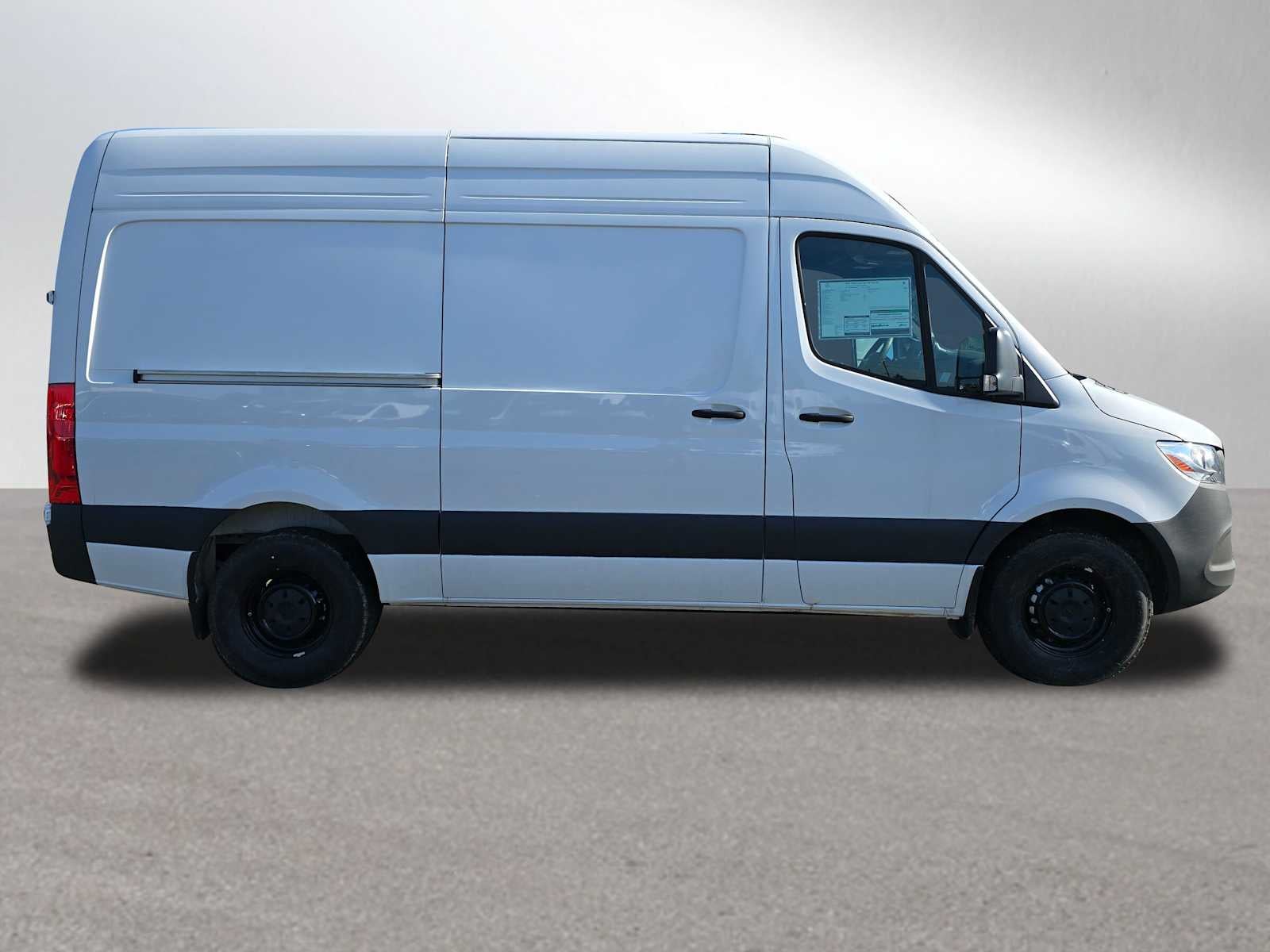 2025 Mercedes-Benz Sprinter 2500 Standard Roof I4 Diesel 144" RWD