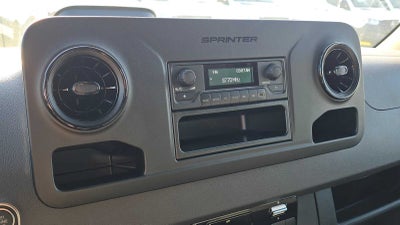 2025 Mercedes-Benz Sprinter 2500 Standard Roof I4 Diesel 144" RWD