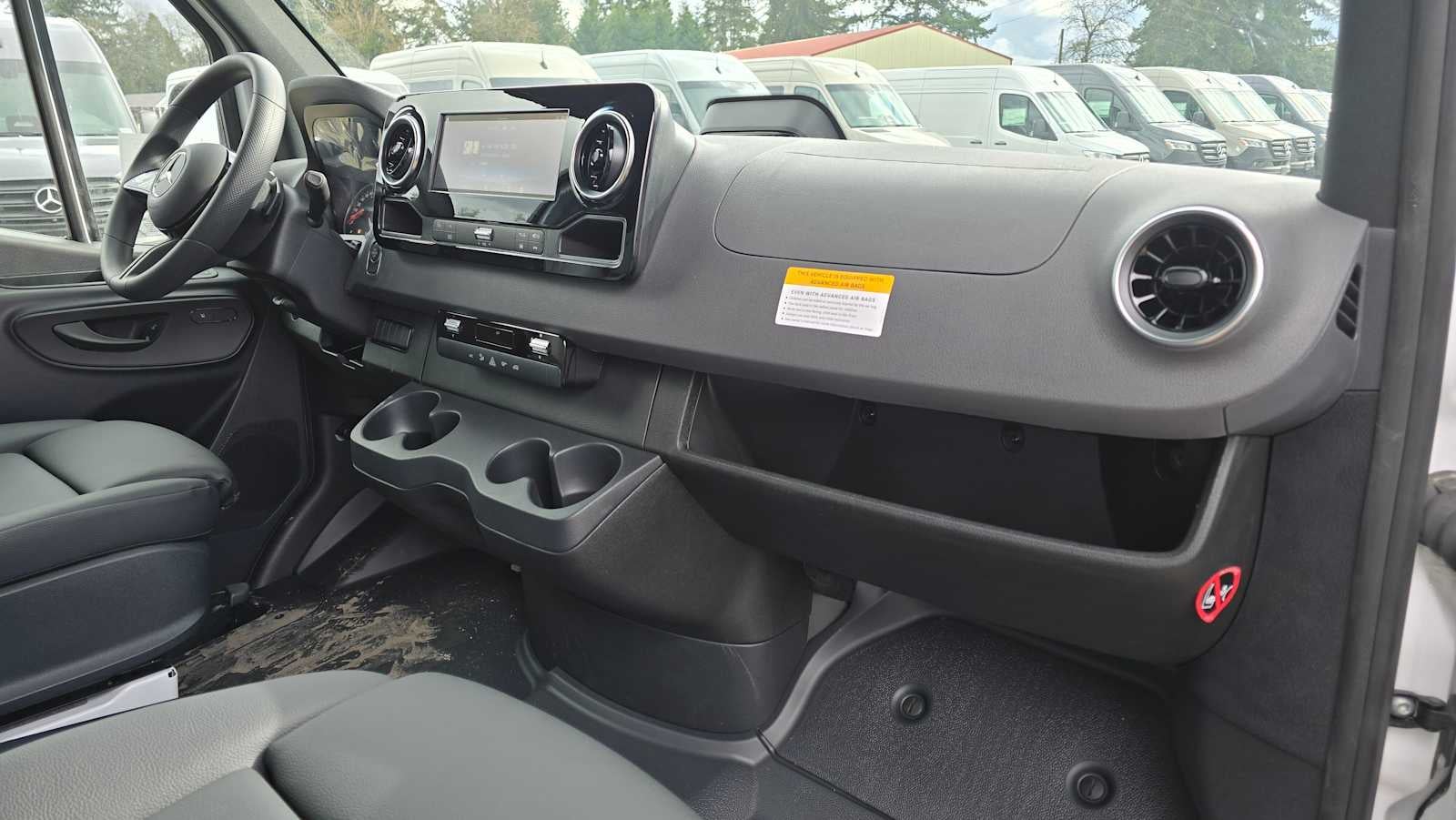 2025 Mercedes-Benz Sprinter 2500 Standard Roof I4 Diesel 144" RWD