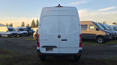 2026 Mercedes-Benz Sprinter 2500 Standard Roof I4 Diesel 144" RWD