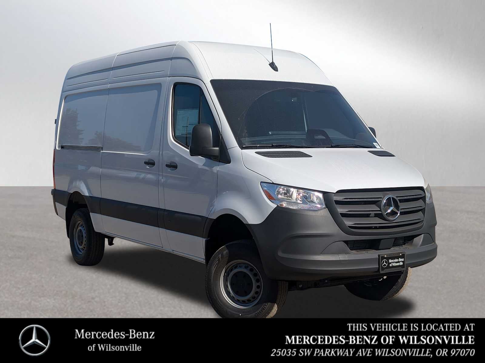 2025 Mercedes-Benz Sprinter 2500 Standard Roof I4 Diesel 144" RWD