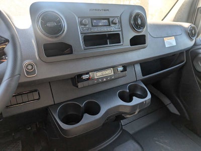 2025 Mercedes-Benz Sprinter 2500 Standard Roof I4 Diesel 144" RWD