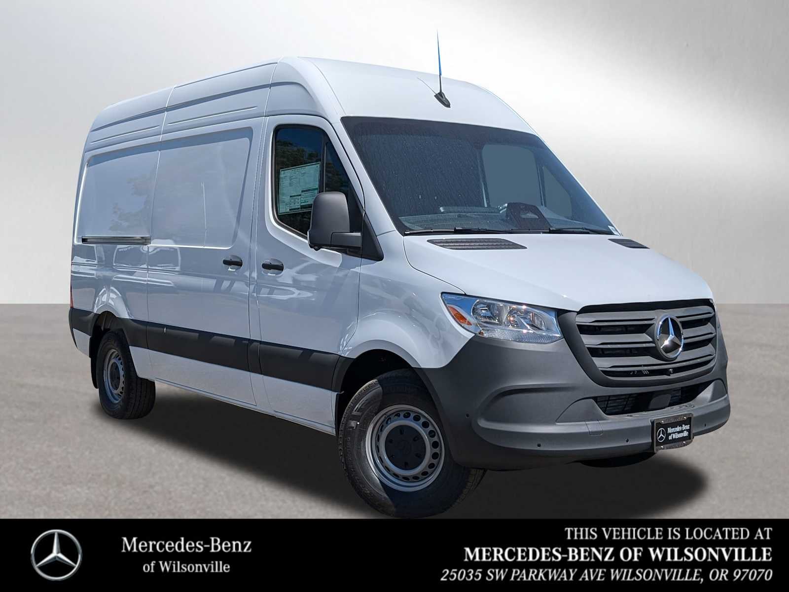 2025 Mercedes-Benz Sprinter 2500 Standard Roof I4 Diesel 144" RWD