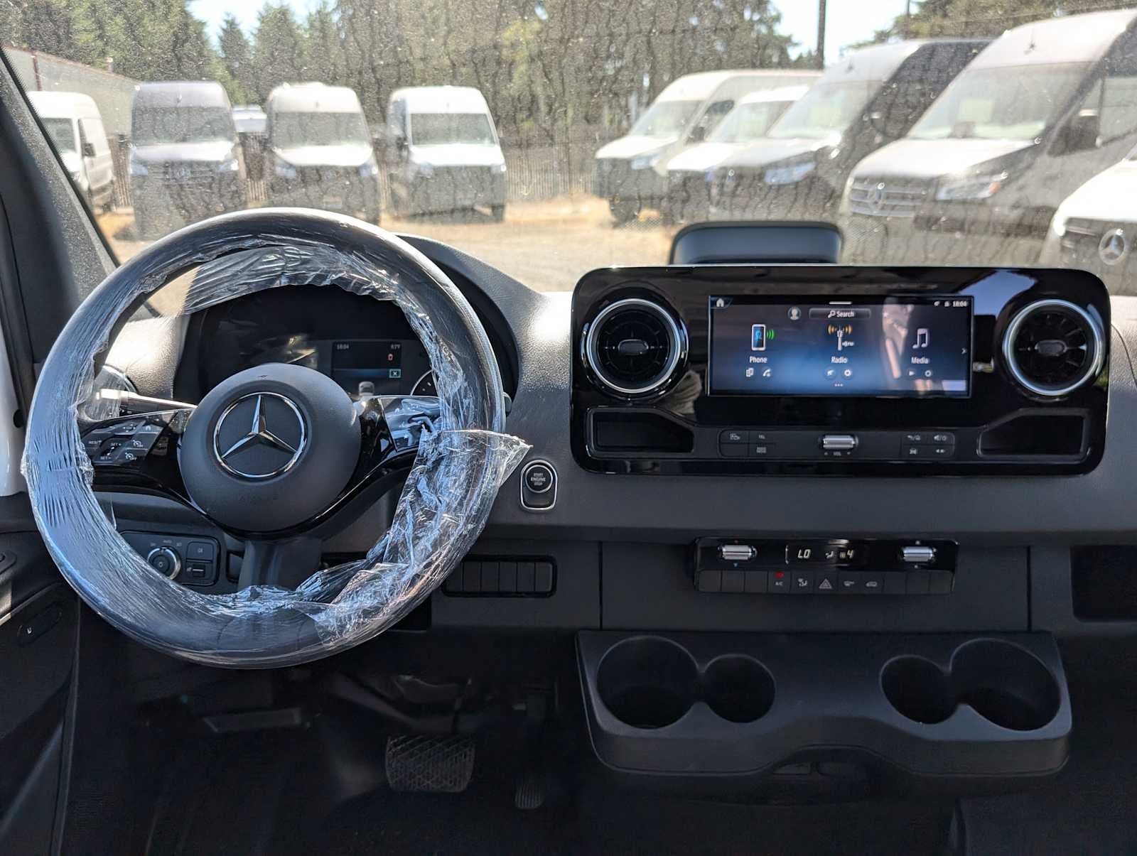 2025 Mercedes-Benz Sprinter 2500 Standard Roof I4 Diesel 144" RWD